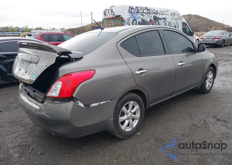 2014 Nissan Versa 1.6 Sv from USA, damaged, VIN 3N1CN7AP6EL861943